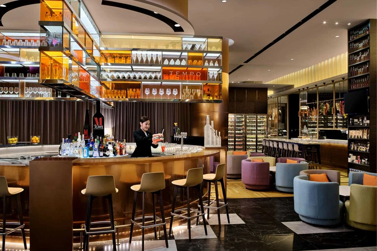 Lifestyle and Interior Photography for Grand Copthorne Waterfront Hotel in Singapore