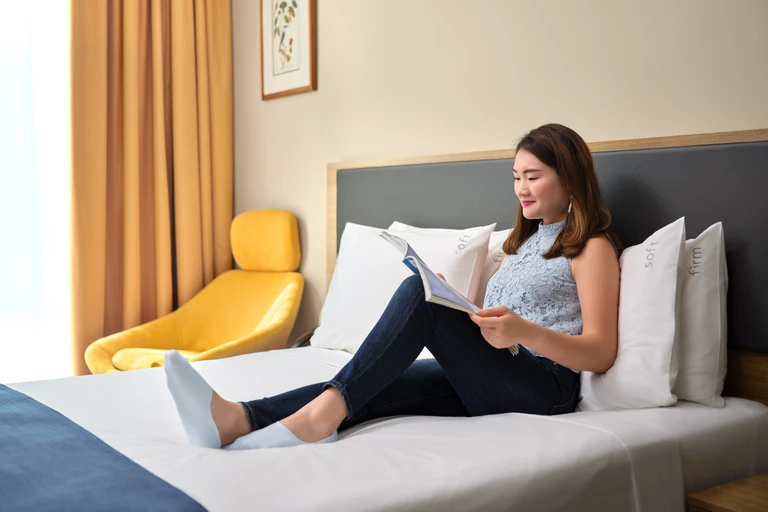 Hotel Lifestyle Photography at Holiday Inn Express Orchard Singapore